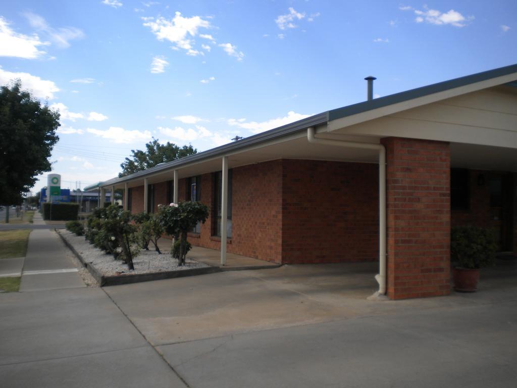 Moama Central Motel Echuca Exterior photo