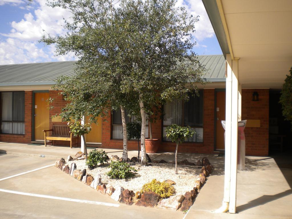 Moama Central Motel Echuca Exterior photo