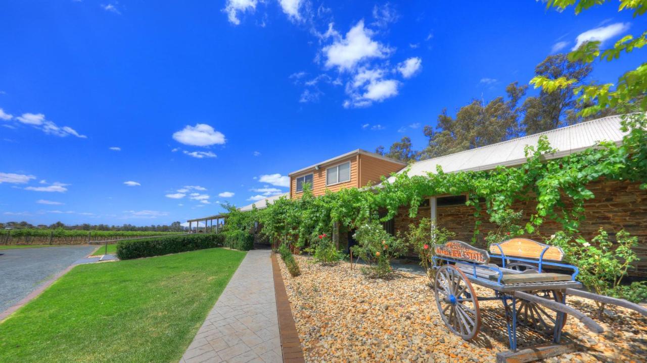 Moama Central Motel Echuca Exterior photo